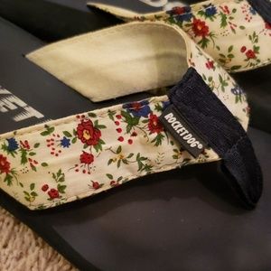 Rocket Dog Shoes - Floral flip flops Rocket Dog Shoes - Floral flip flops